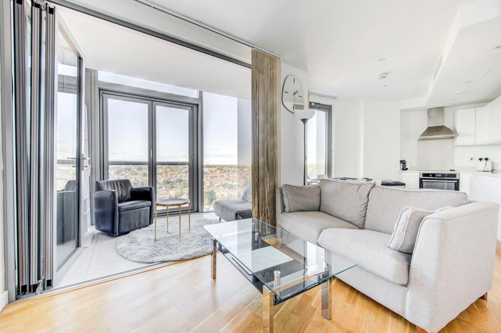 Апартаменты Guestready - Modern Charm Near Centre Лондон